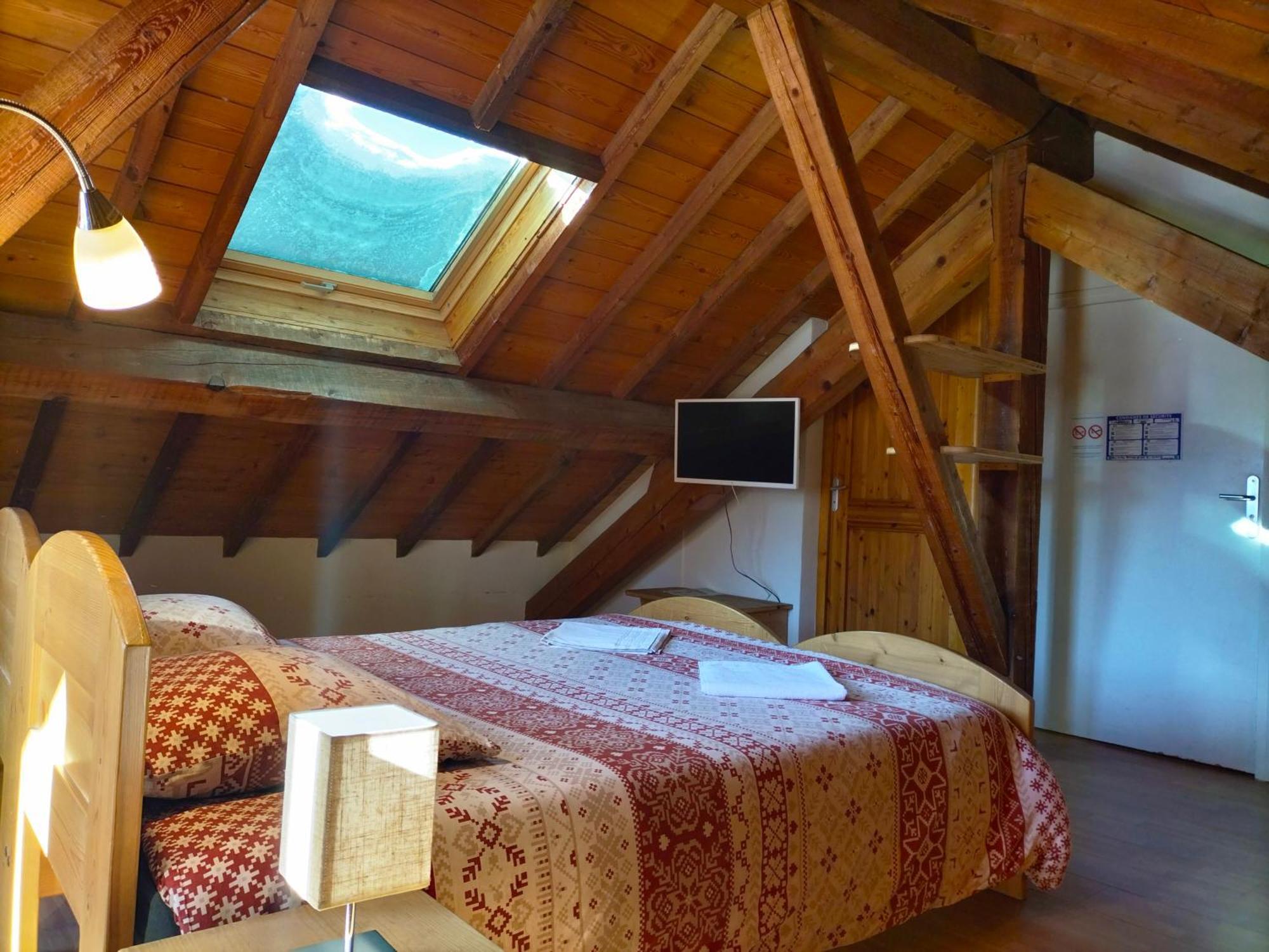 Auberge La Maison De Catherine Пюи-Сен-Пьер Экстерьер фото